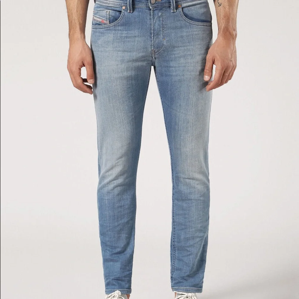 Diesel Jogg Jeans. Thommer-T, Size 30W x 28.5L, Wash 084RJ. - Picture 2 of 10